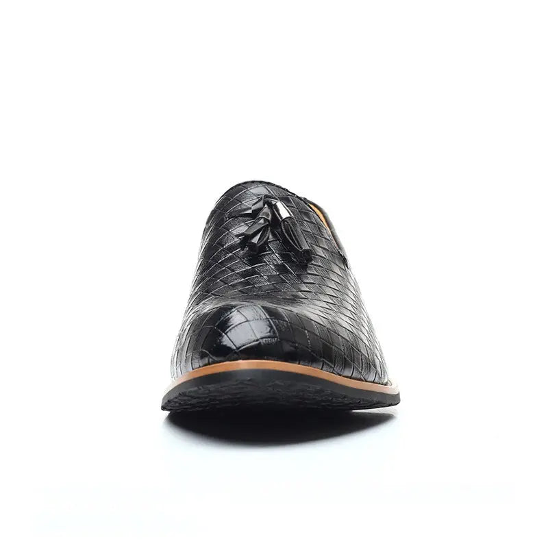 British Style Casual Fashion Cross-border Tassels Men's Pointed Small Leather Shoes With Feet - Pre2brand