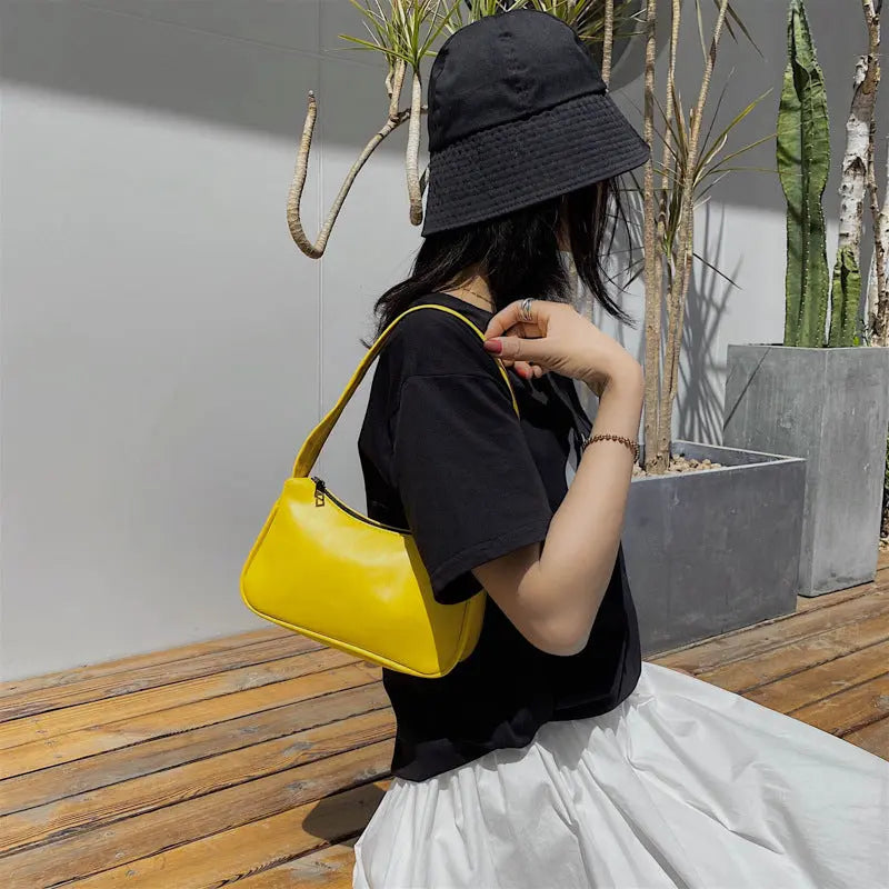 Fashion And Simple Messenger One-shoulder Armpit Bag - Pre2brand