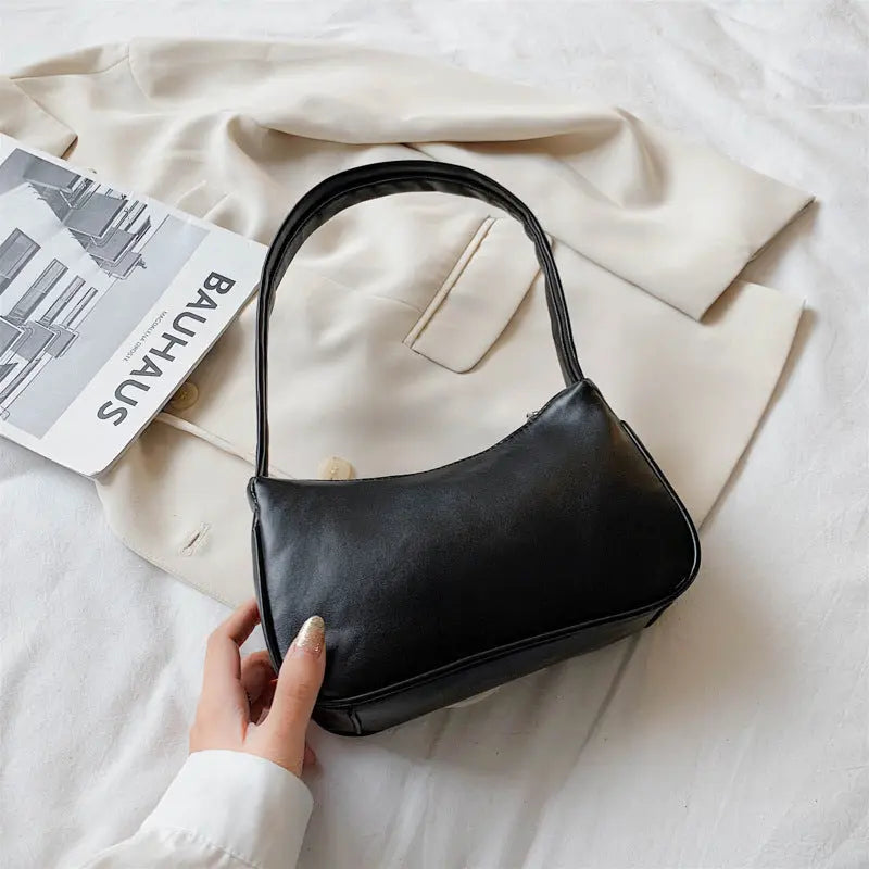 Fashion And Simple Messenger One-shoulder Armpit Bag - Pre2brand