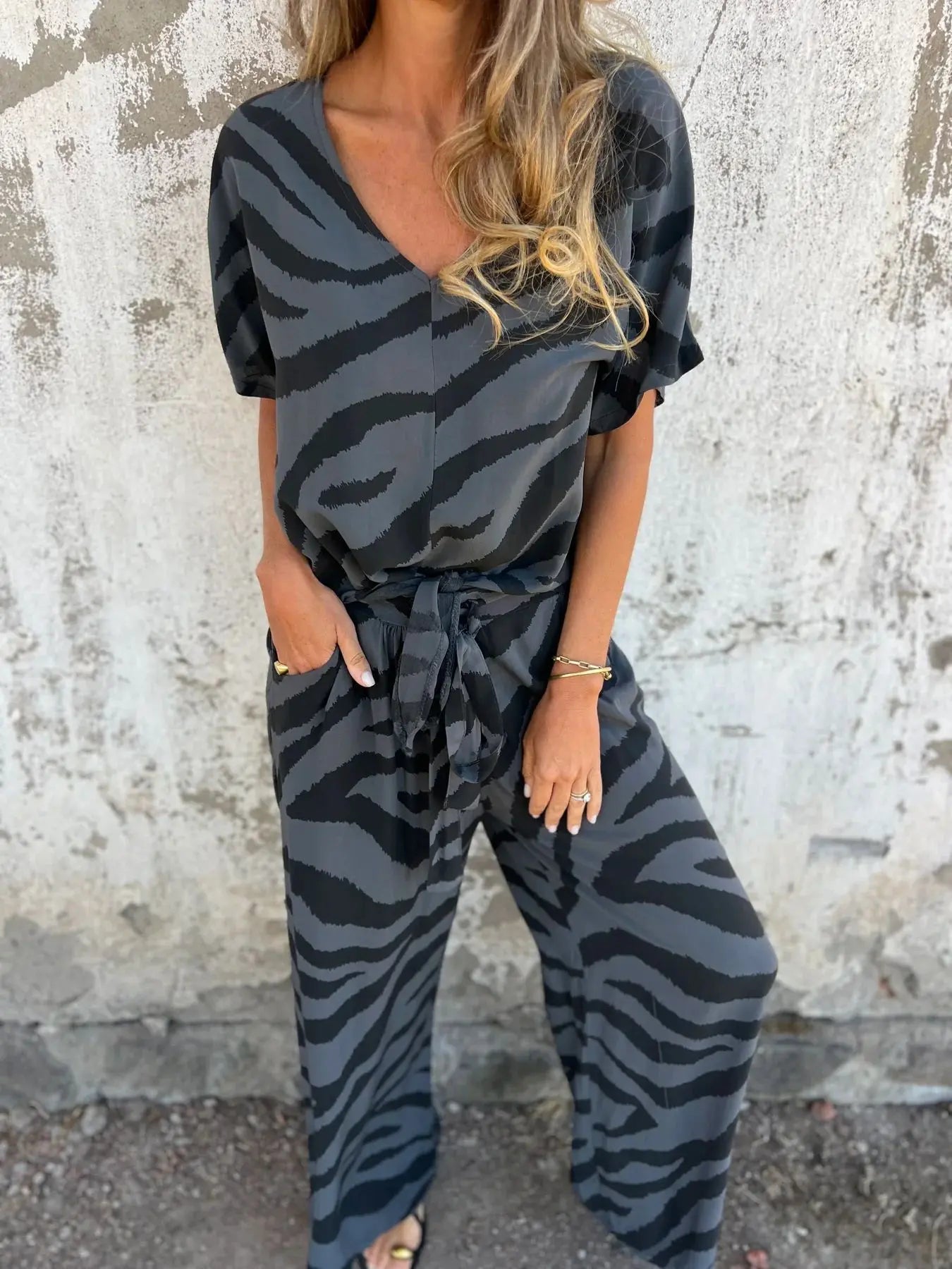 Fashion Zebra Stripes V-neck Lace-up Top Suit  Pre2brand Dark-Gray-3XL