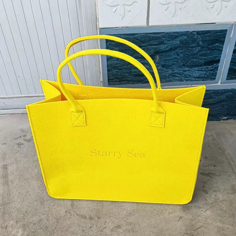 Simple And Versatile Large Capacity One Shoulder Letter Felt Bag - Pre2brand