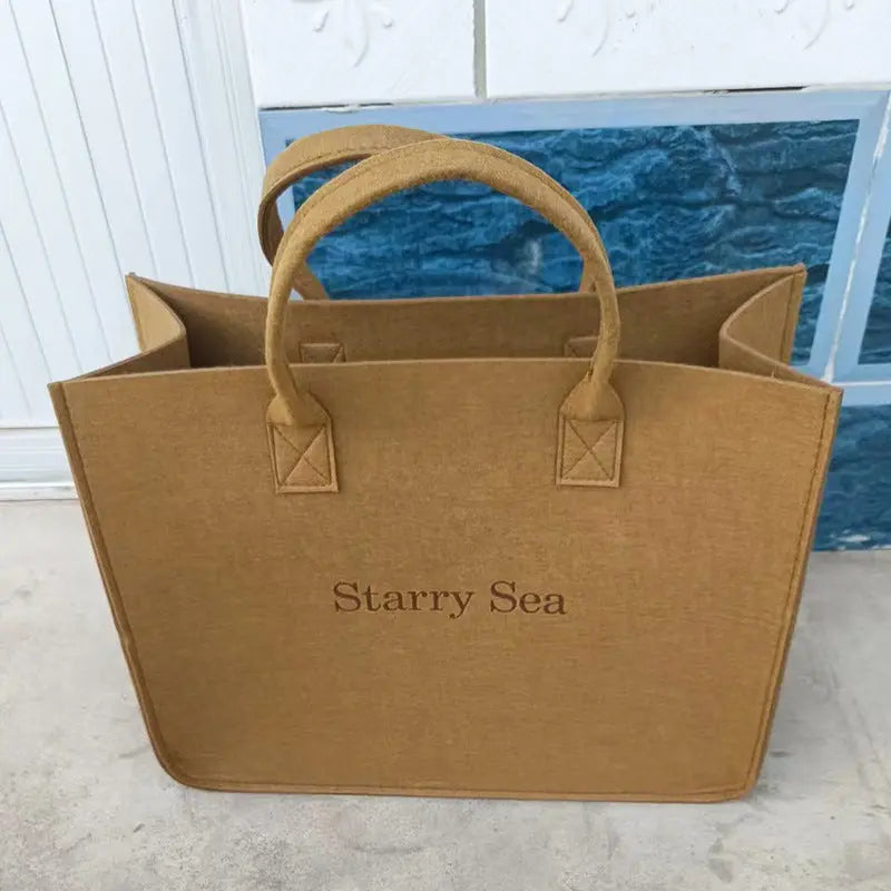 Simple And Versatile Large Capacity One Shoulder Letter Felt Bag - Pre2brand