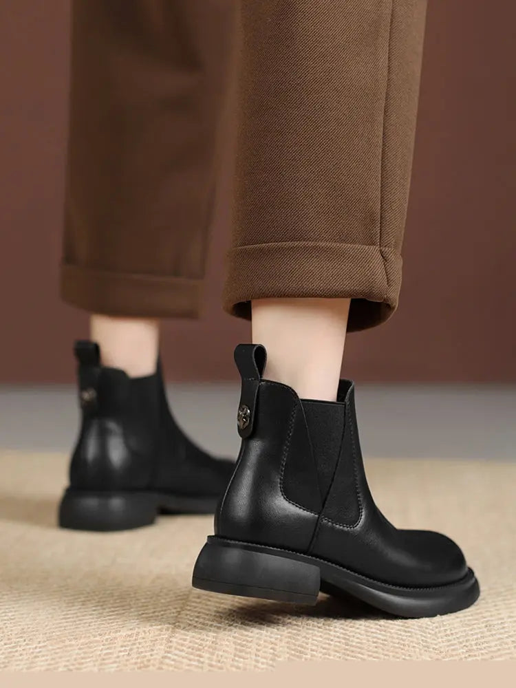 ZHR Black Chelsea Boots for Women 2024 New Arrival Winter Fleece-lined Fancy British Style Leather Mid Heel Ankle Boots  Pre2brand